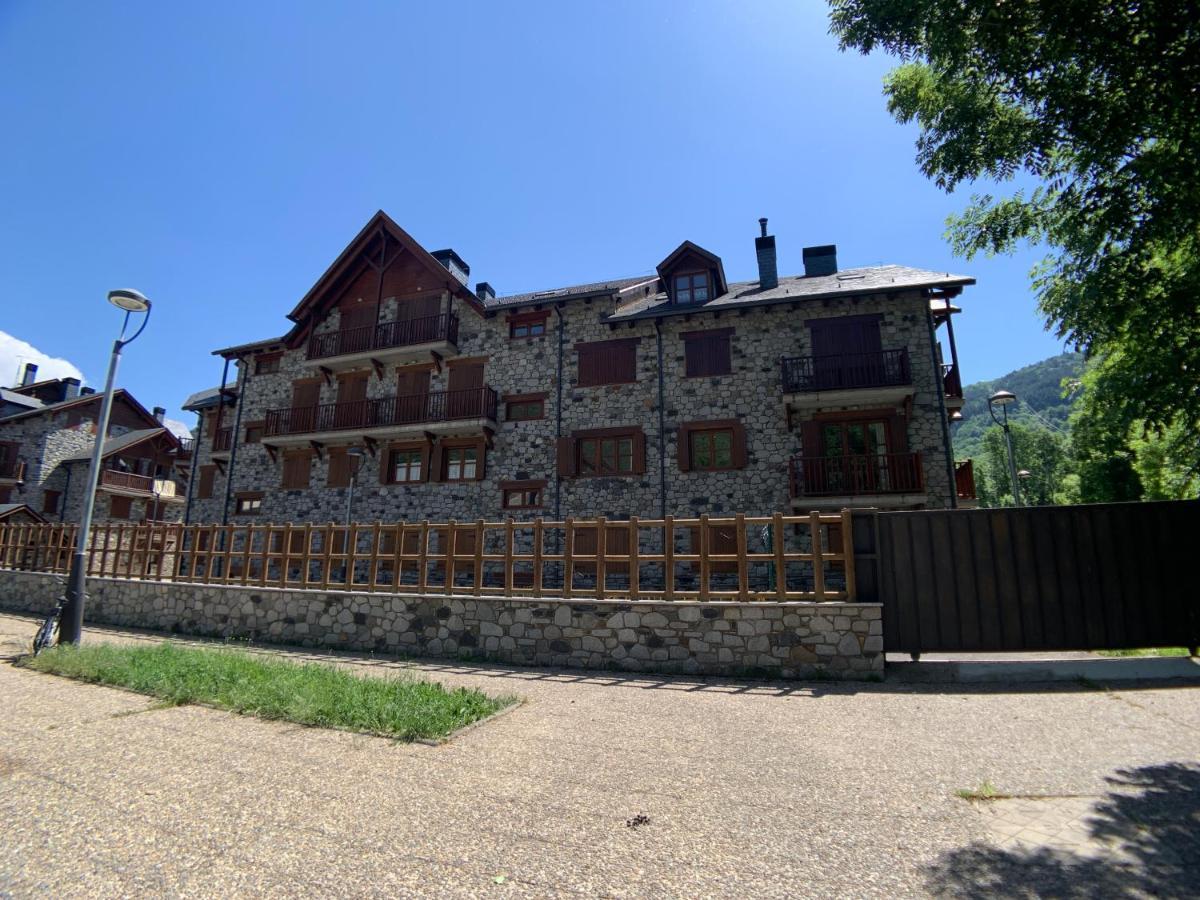 Ferienwohnung B31 - Urb. La Coma 3º - Villmor Benasque Exterior foto